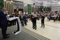 buyukakin gumushanelileri yalniz birakmadi