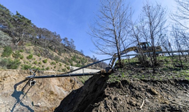 Büyükşehir ekipleri Ödemiş’te felaketi önledi 1 buyuksehir ekipleri odemiste felaketi onledi