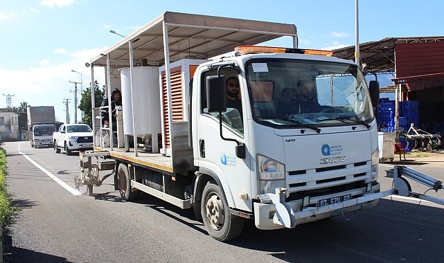 buyuksehir finikenin ana arterlerini sicak asfalt ile kapliyor