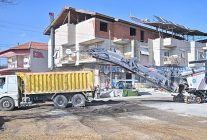 buyuksehirden kulada ulasim konforu icin 8 bin tonluk asfalt calismasi