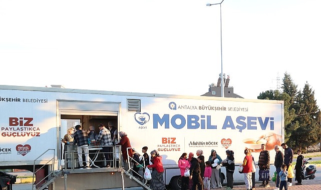 Büyükşehir’in geleneksel iftar ikramı sürüyor 1 buyuksehirin geleneksel iftar ikrami suruyor