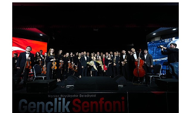 Büyükşehir’in Gençlik Senfoni Orkestrası İlk Konserinde Devleşti 1 buyuksehirin genclik senfoni orkestrasi ilk konserinde devlesti