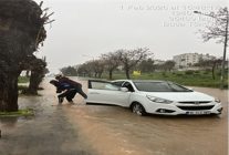 buyuksehirin zabitasi izmirliyi sirtinda tasidi