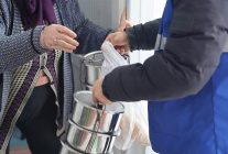 canik belediyesinden tum ailelere iftar yemegi destegi