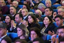 cesme belediye baskani lal denizli izmirde afet soylesisinde cesmenin afet hazirlik modelini anlatti