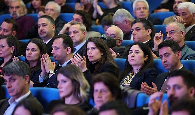 cesme belediye baskani lal denizli izmirde afet soylesisinde cesmenin afet hazirlik modelini anlatti