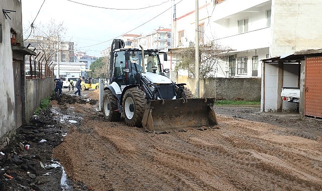 edremitte yol seferberligi 14 ekip ayni anda sahada