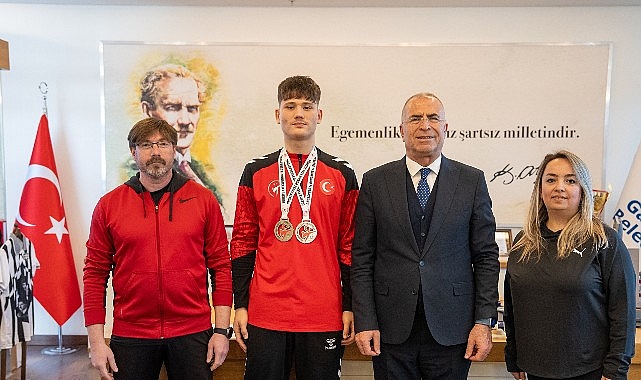 Gaziemirli taekwondocu Türkiye şampiyonu oldu 1 gaziemirli taekwondocu turkiye sampiyonu oldu