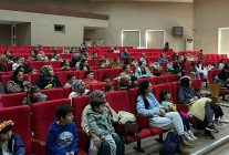 golcukte cocuklara ozel sahne etkinlikleri dolu dolu geciyor