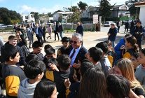 goynuk ortaokulu kutuphanesi acildi