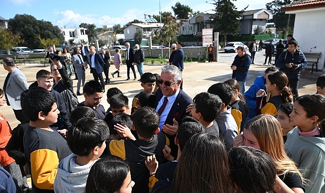 Göynük Ortaokulu Kütüphanesi açıldı 1 goynuk ortaokulu kutuphanesi acildi