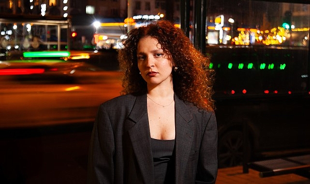 hesaplasma degil bir kabullenis nil donmezden tut elimi yayinda