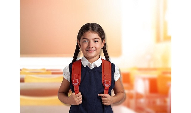 ibb ogrencinin yaninda