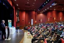 ibbden farkindalik paneli ekran bagimliligi ve obezite