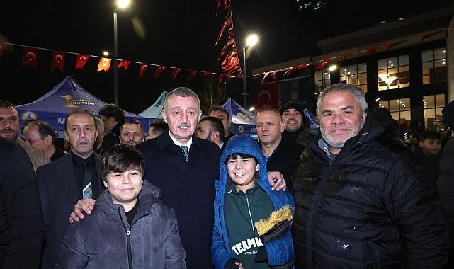 ilk teravih namazinda dolup tasti