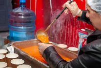 karsiyaka belediyesinden 30 bin kisiye sicak corba ikrami