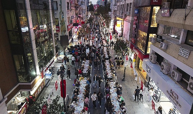 karsiyaka belediyesinden iftar dayanismasi
