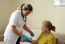 karsiyaka belediyesinden saglikta guclu destek