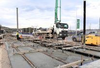 kartepe tramvay hattinda durmak yok