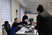 kartepede ramazan davulcularina gorev kartlari dagitildi