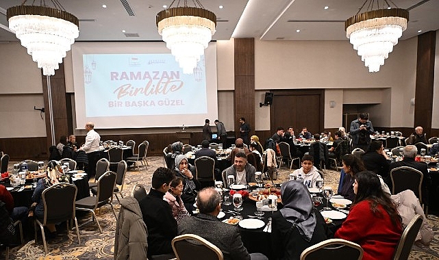 Kartepe’de Ramazan’ın İlk İftarında Şehit Aileleri ve Gazilerle Anlamlı Buluşma 1 kartepede ramazanin ilk iftarinda sehit aileleri ve gazilerle anlamli bulusma
