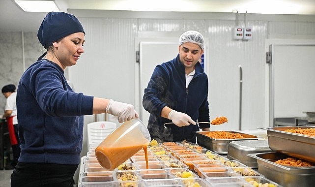 kent lokantasinda dayanisma sofrasi buyuyor