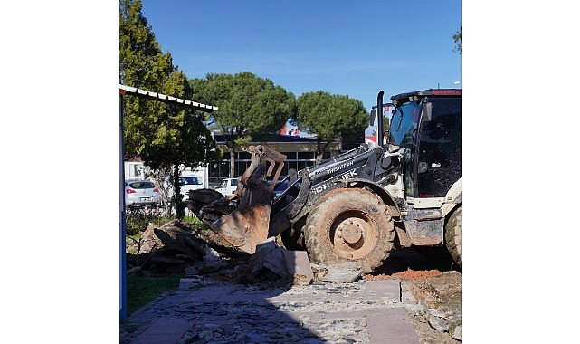 KKTC İzmir Başkonsolosluğu heyeti, Seferihisar Belediyesi’ne nezaket ziyaretinde bulundu 1 kktc izmir baskonsoloslugu heyeti seferihisar belediyesine nezaket ziyaretinde bulundu