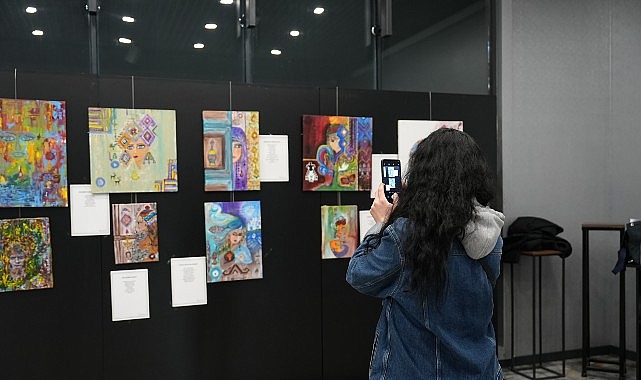 Maltepe Belediyesi’nden Kadın Odaklı Anlamlı Sergi 1 maltepe belediyesinden kadin odakli anlamli sergi