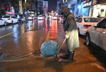 manisa buyuksehir ve maskiden yagis mesaisi ekipler tum gece sahadaydi