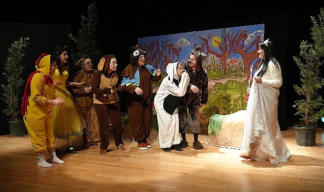 masal dunyasi minik izleyicilerle bulustu