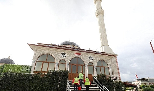 Menderes’te Camiler Tertemiz 1 mendereste camiler tertemiz