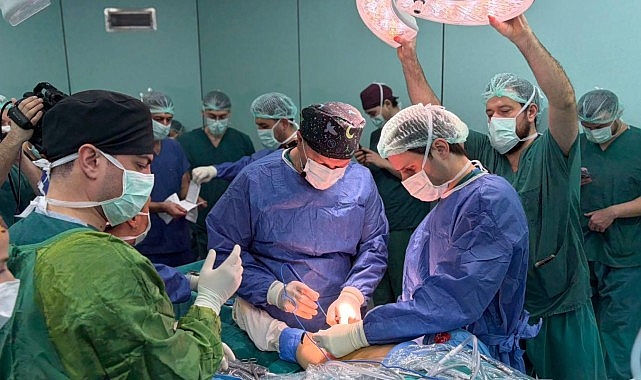 Menisküs Cerrahisinde Türkiye’de Bir İlk, DEÜ’de Gerçekleşti! 1 meniskus cerrahisinde turkiyede bir ilk deude gerceklesti