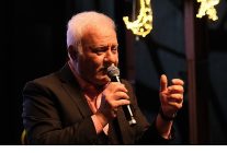 nihat hatipoglu soylesisi zeytinburnu kultur sanatta gerceklesti