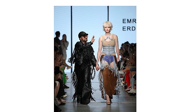 NO APOLOGIES öfkeyle değil, özgürlükle yükseliyor 1 no apologies ofkeyle degil ozgurlukle yukseliyor