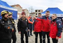 o an yeniden yasandi bayrampasada gercegini aratmayan deprem tatbikati