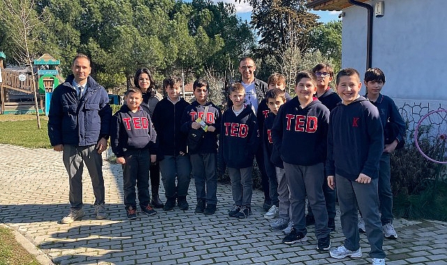 Öğrenciler Ertan Ayçetin Bisikletevi’nde Mysia Yolları’nı tanıdı 1 ogrenciler ertan aycetin bisikletevinde mysia yollarini tanidi