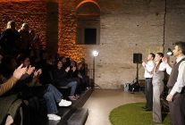 orhan veli siirleri birdenbire etkinliginde seyirciyle bulustu