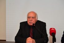 osmangazi belediyesinden dil felsefesi bulusmasi