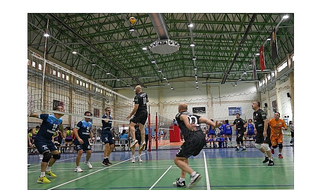 osmangazide 700uncu yila ozel voleybol turnuvasi