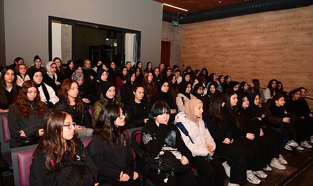 osmangazide ramazan coskusu karagoz ile perdeye yansidi