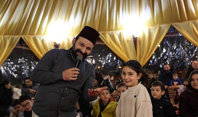 ramazanin kalbi kartepe kent meydaninda atiyor