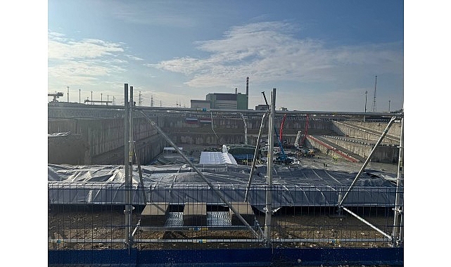 santralin 5 guc unitesinin reaktor binasinin temeline beton dokumune baslandi