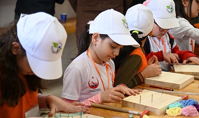 Selçuklu’nun Türkiye’ye öncü eğitim yatırımları yerinde incelendi 1 selcuklunun turkiyeye oncu egitim yatirimlari yerinde incelendi