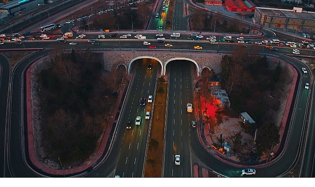 Şerit Sayısı İki Katına Çıkarılan Marangozlar Köprülü Kavşağı ile Trafik Daha Güvenli ve Daha Akıcı Hale Gelmiştir 1 serit sayisi iki katina cikarilan marangozlar koprulu kavsagi ile trafik daha guvenli ve daha akici hale gelmistir