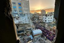 turk kizilay gazzede ramazanin ilk iftar sofrasini kurdu