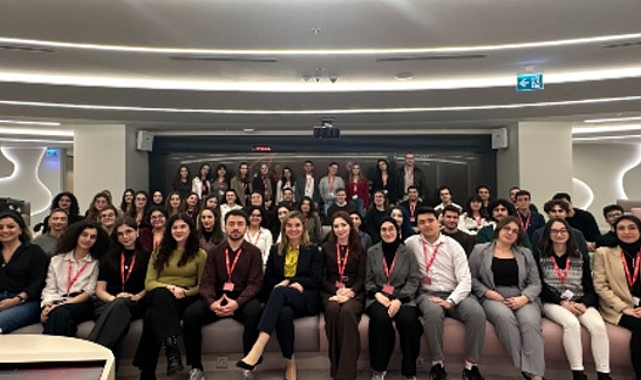 Vodafone Uzun Dönem Staj Programına 15 Bini Aşkın Başvuru Yapıldı 1 vodafone uzun donem staj programina 15 bini askin basvuru yapildi