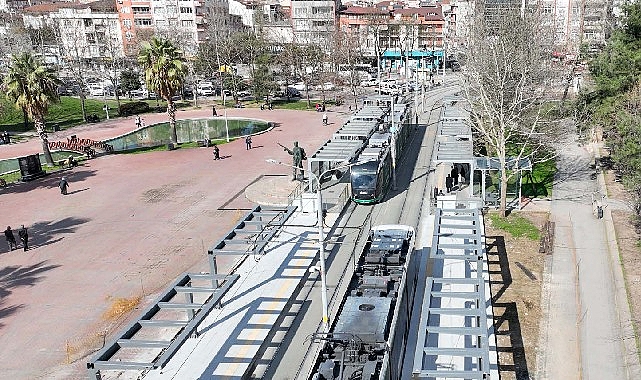 1 tramvay araci ayni anda 600 yolcu tasiyacak
