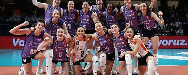 5 setlik derbinin galibi eczacibasi dynavit