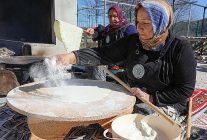 antalya buyuksehirin kadinlara yonelik destekleri istihdama donusuyor