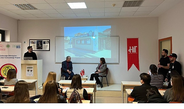 Atıklar KOÜ’de sanata dönüştü 1 atiklar koude sanata donustu